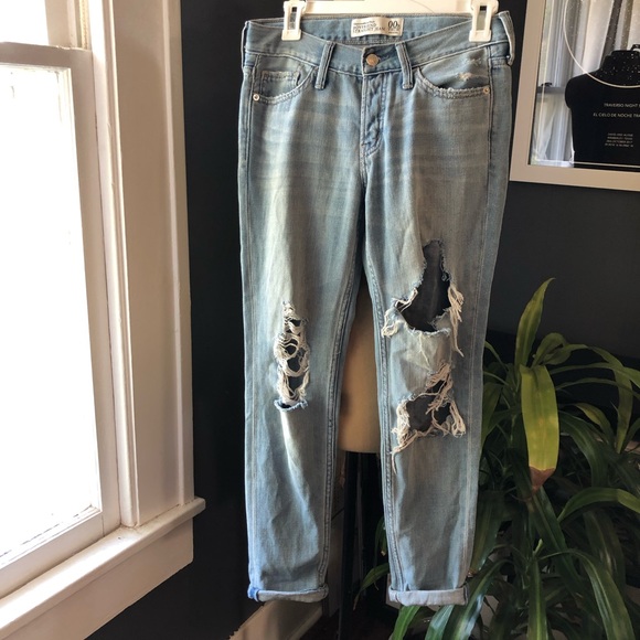 Abercrombie & Fitch Denim - Abercrombie & Fitch boyfriend straight jeans